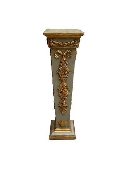 Neo-Classical Pedestal