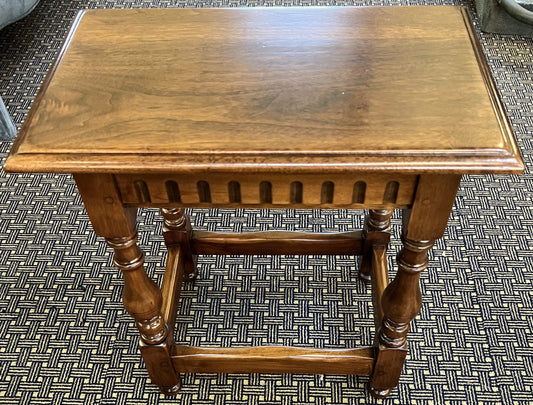 Vintage Mahogany Side Table By Kittinger Buffalo