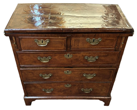 18TH CENTURY BURL WOOD CHEST OF DRAWERS