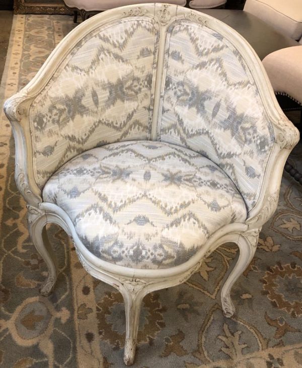 Anna's Mostly Mahogany Consignment - Creme Corner Chair