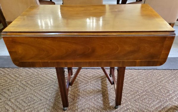 Anna's Mostly Mahogany Consignment - Baker Furniture Expandable Table